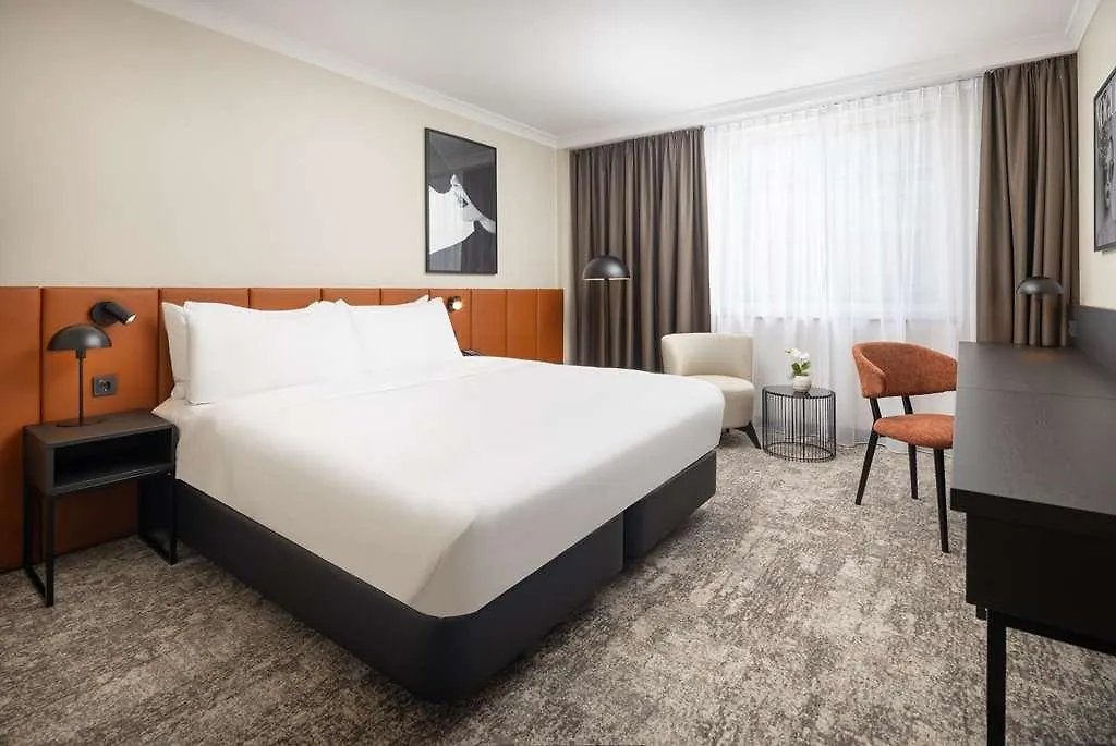 *****  Hilton Duesseldorf Hotel Germany