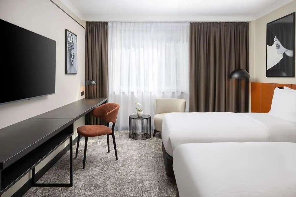 *****  Hilton Duesseldorf Hotel Germany