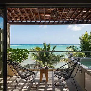 Mereva 4* Tulum