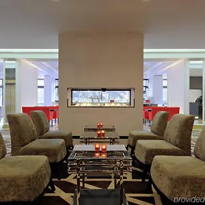 4* فندق Radisson Blu Conference Hotel,